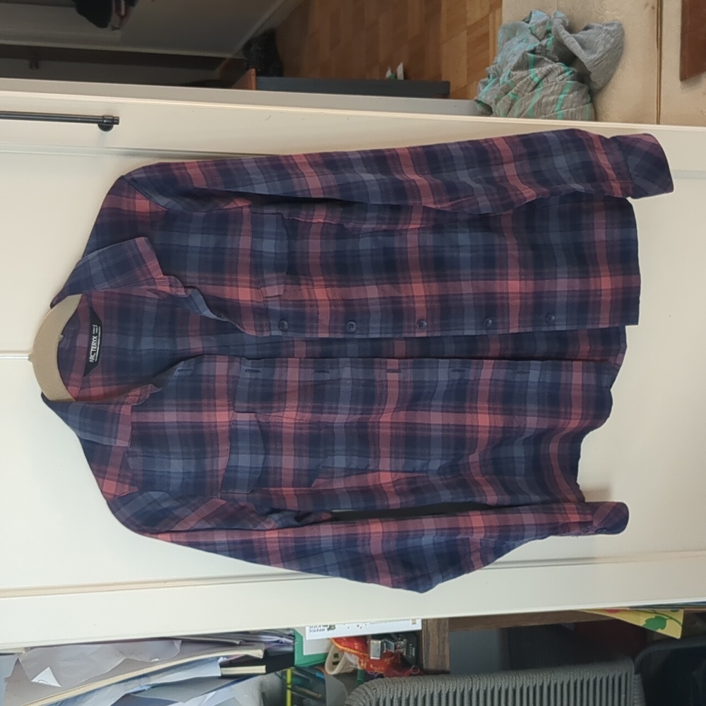 Arc'teryx plaid long sleeve top